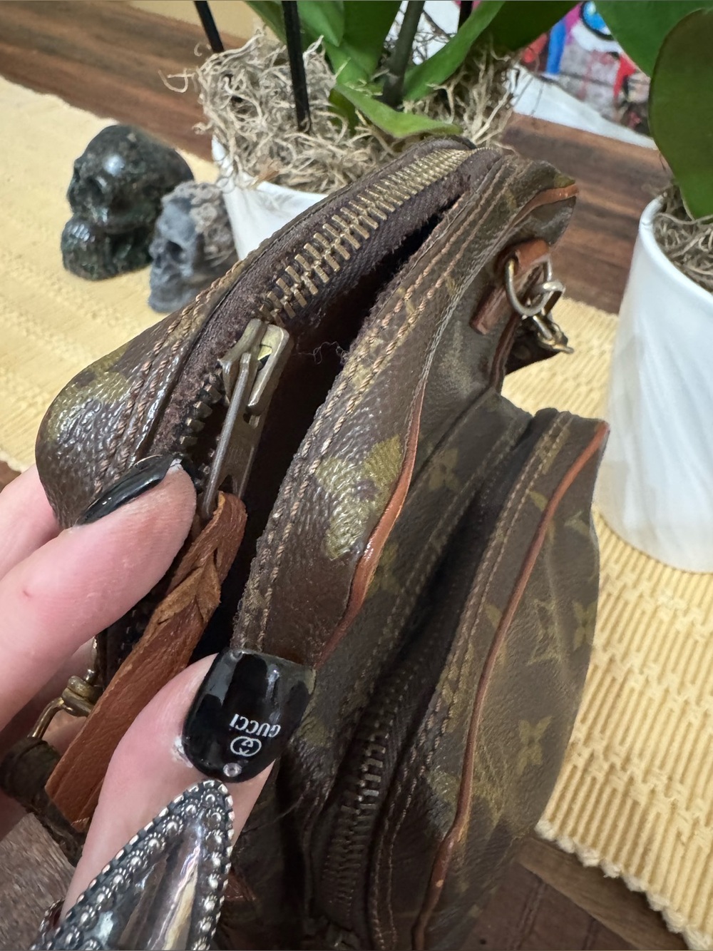 Louis Vuitton Monogram Amazone - Picture 17 of 17